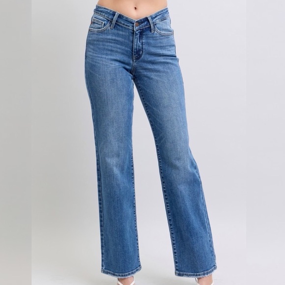 High Waist V- Front Vintage Wash Straight Jeans - Picture 3 of 16